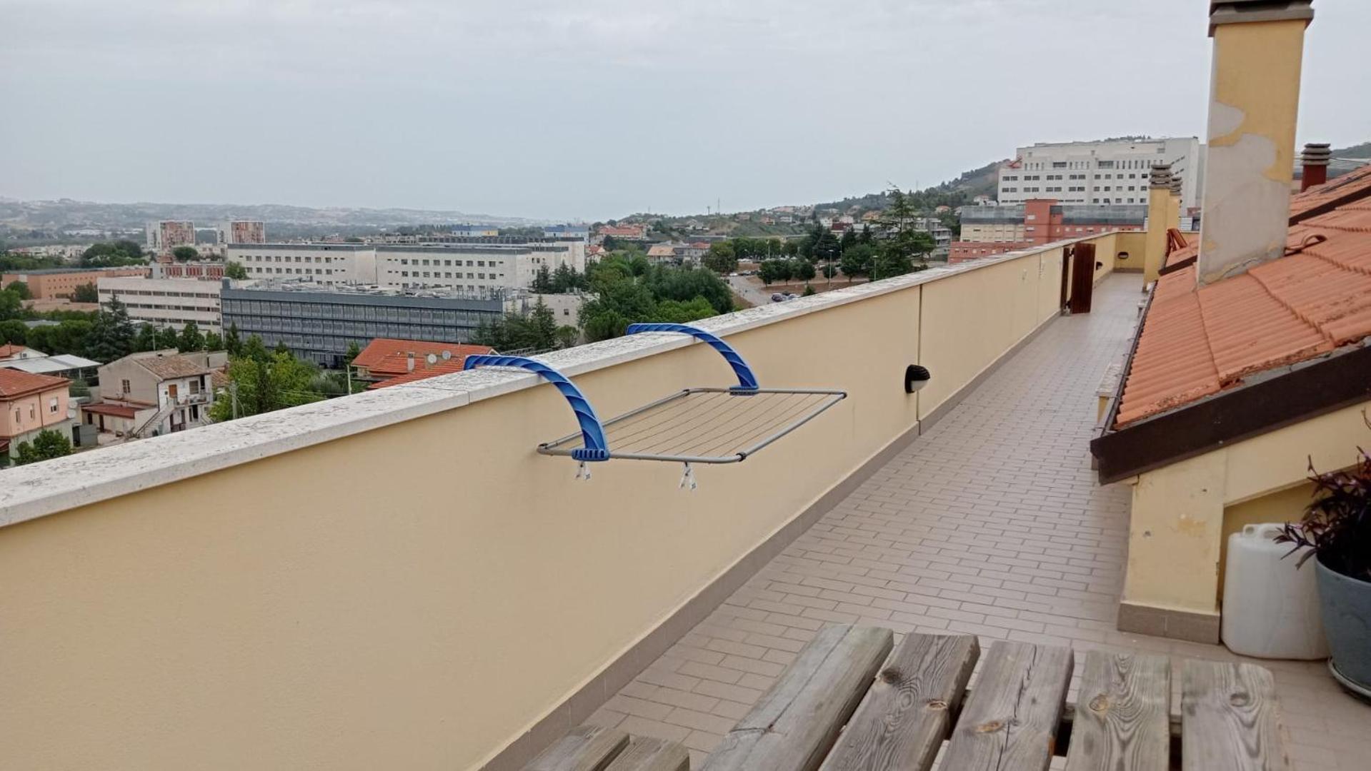 La Terrazza Di Maja Apartment Chieti Bagian luar foto